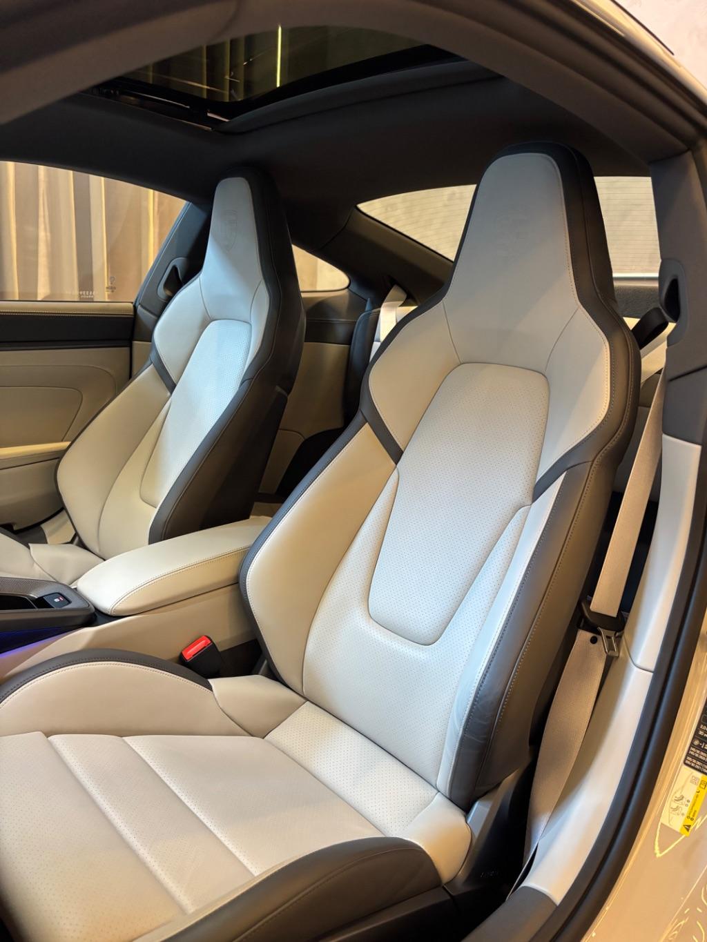 PORSCHE 911 - Foto