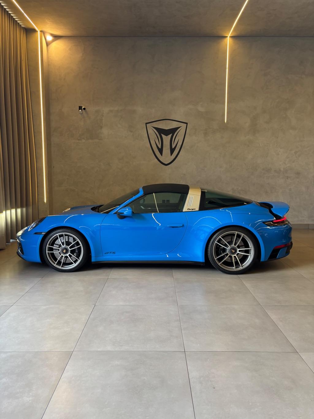 PORSCHE 911 - Foto
