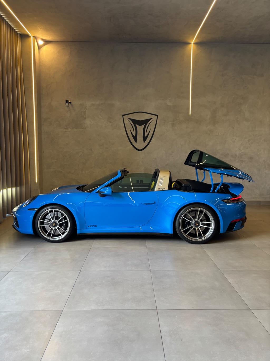 PORSCHE 911 - Foto