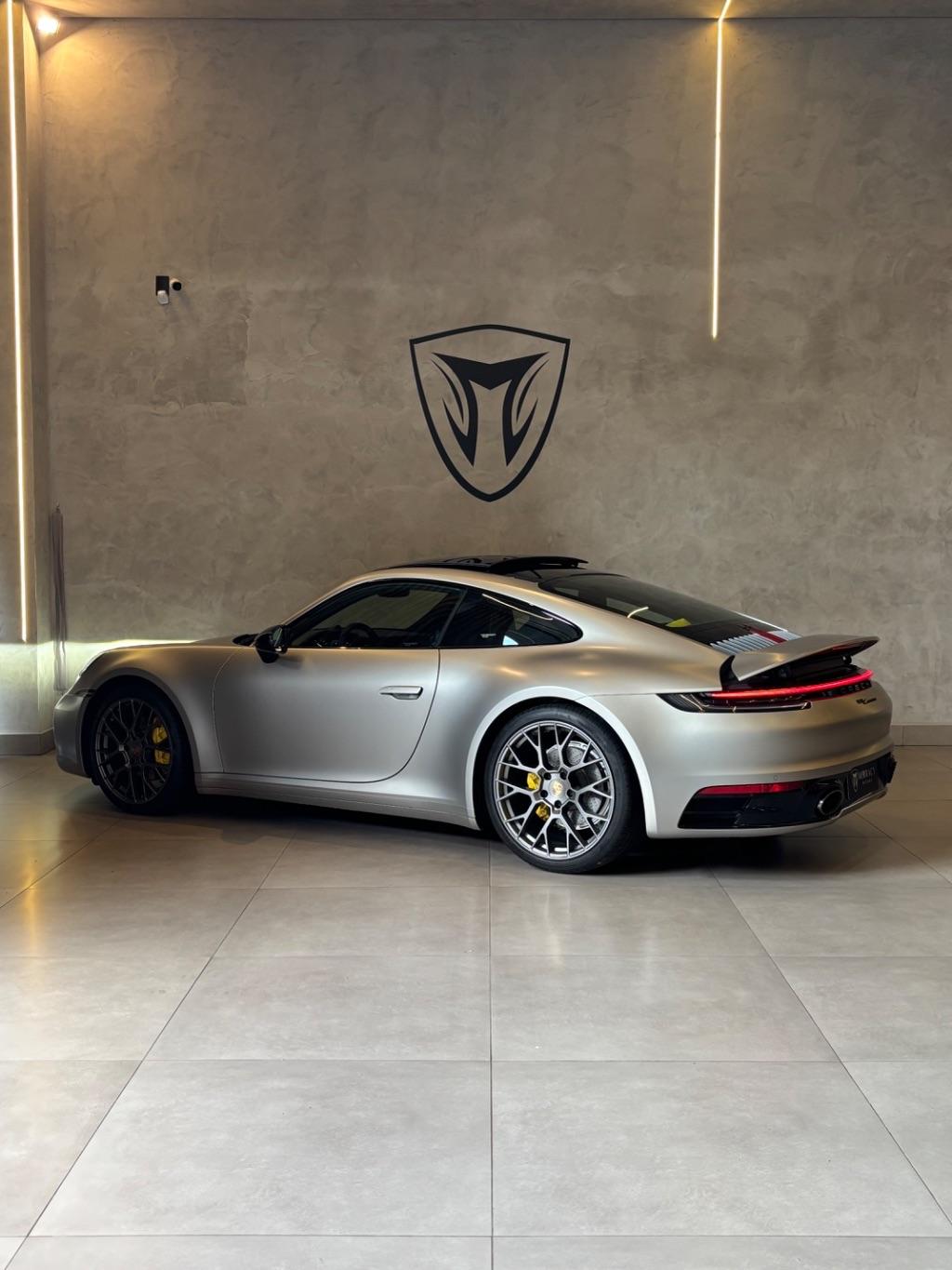 PORSCHE 911 - Foto