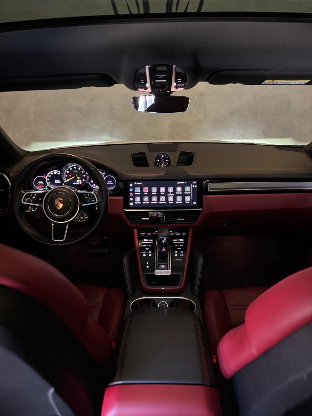 PORSCHE Cayenne - Foto