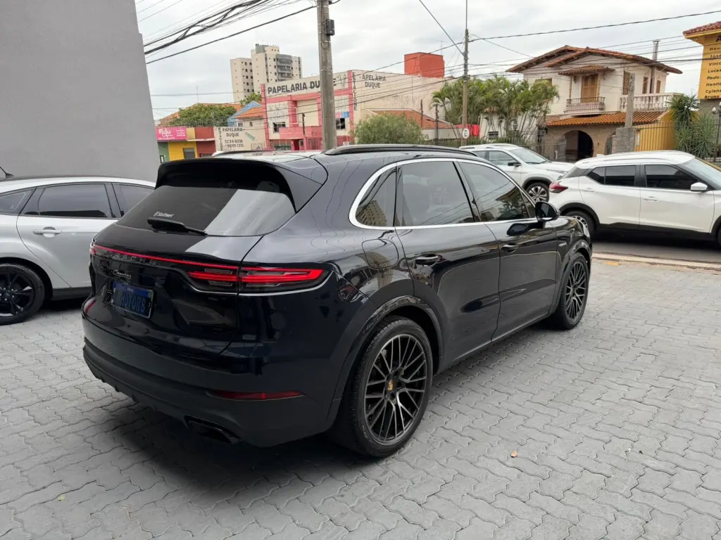 PORSCHE Cayenne - Foto