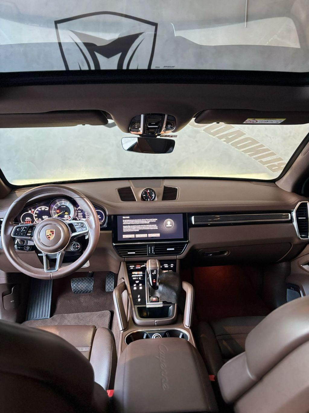 PORSCHE Cayenne - Foto