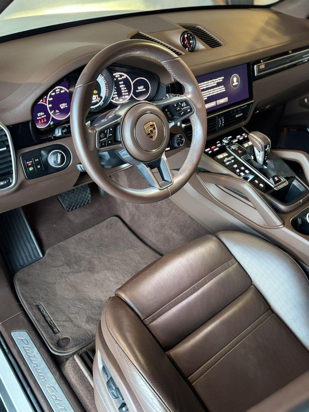 PORSCHE Cayenne - Foto