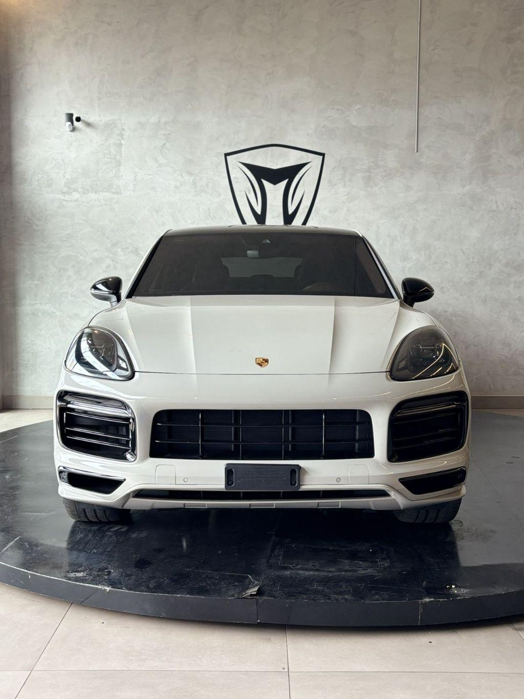 PORSCHE Cayenne - Foto