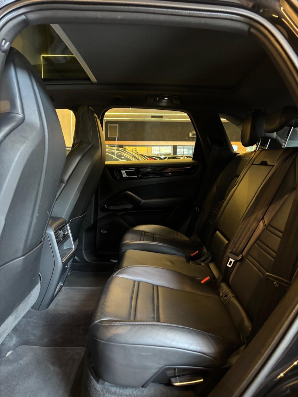 PORSCHE Cayenne - Foto