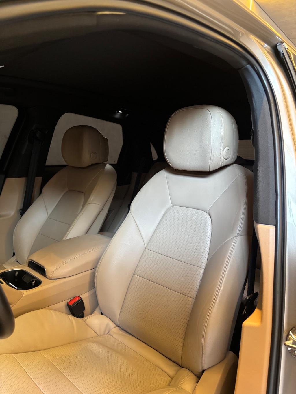 PORSCHE Cayenne - Foto