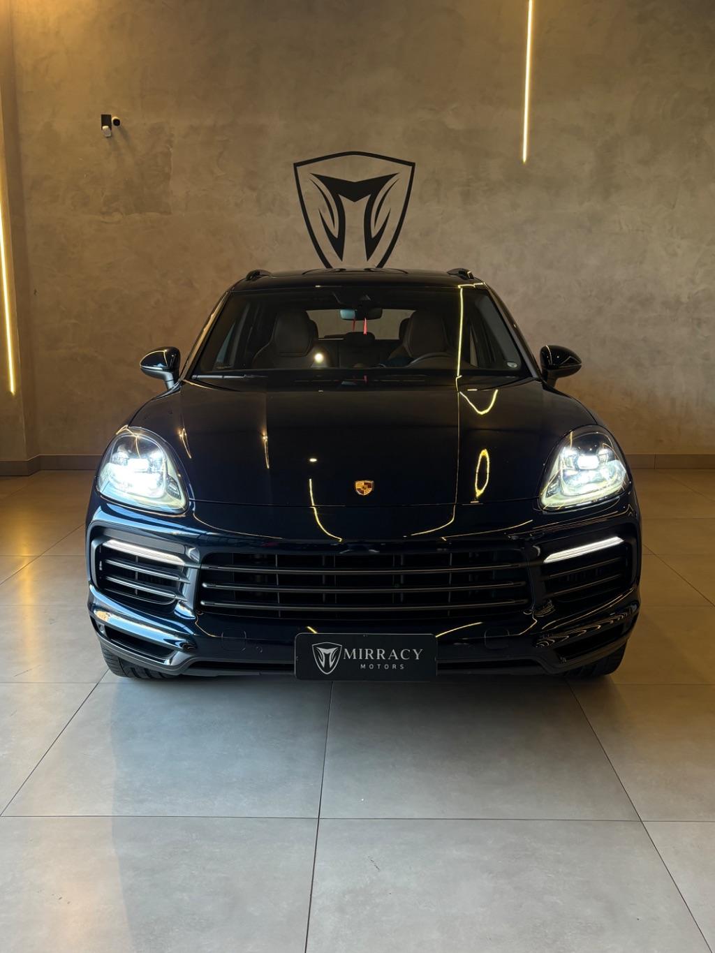 PORSCHE Cayenne - Foto