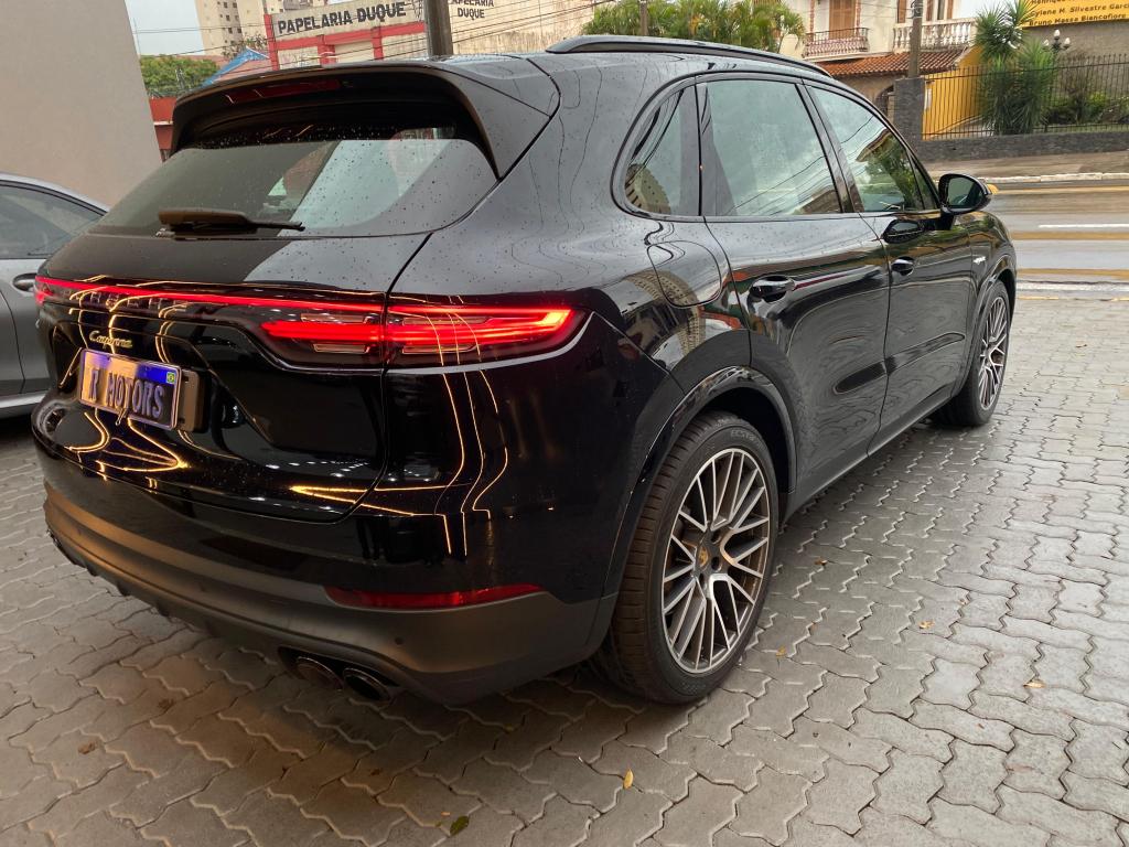 PORSCHE Cayenne - Foto