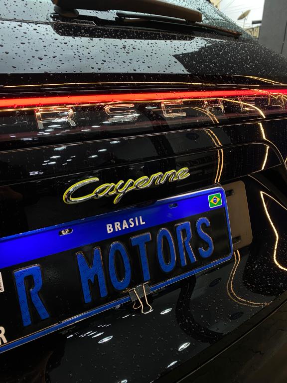 PORSCHE Cayenne - Foto