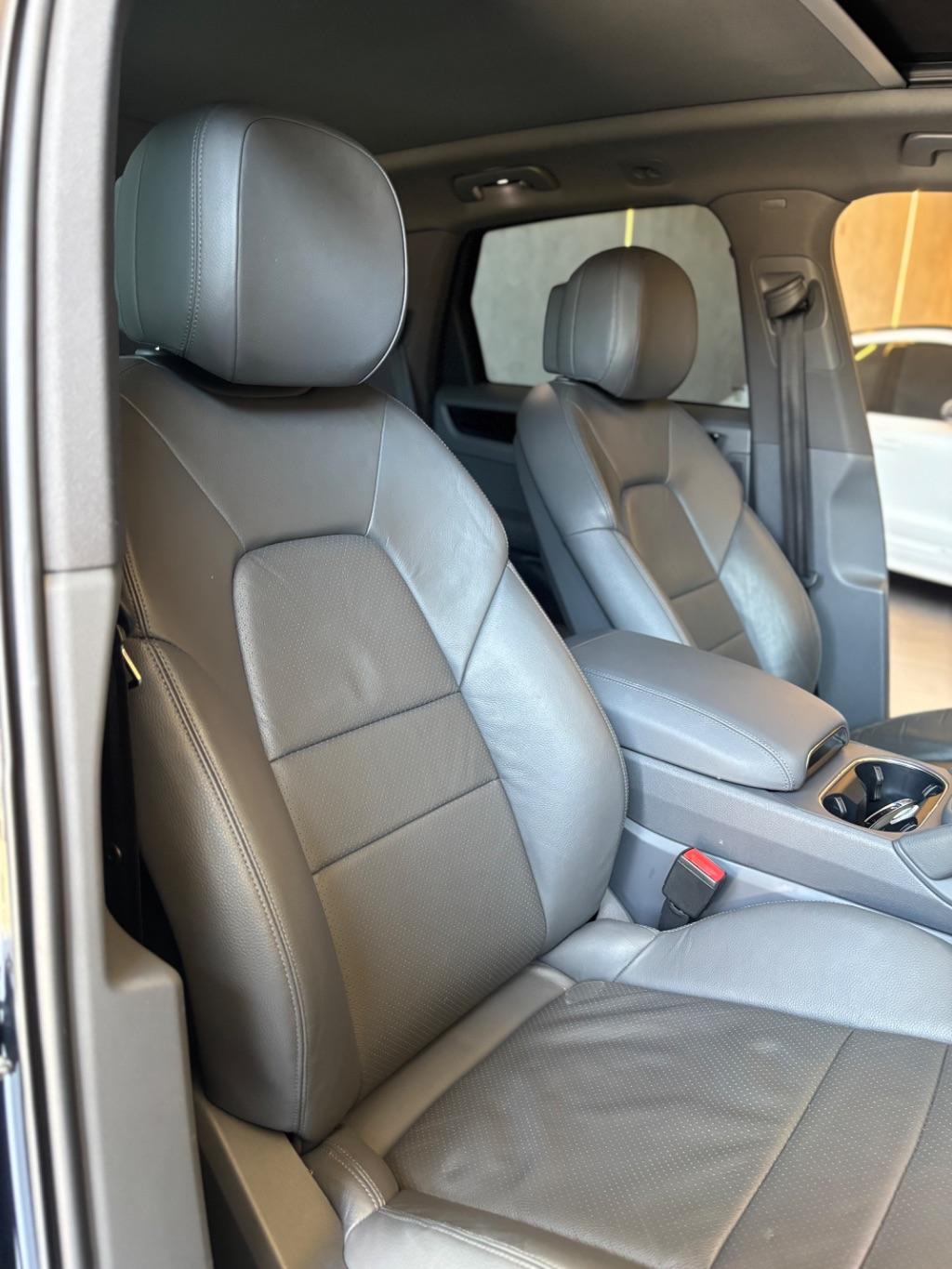 PORSCHE Cayenne - Foto