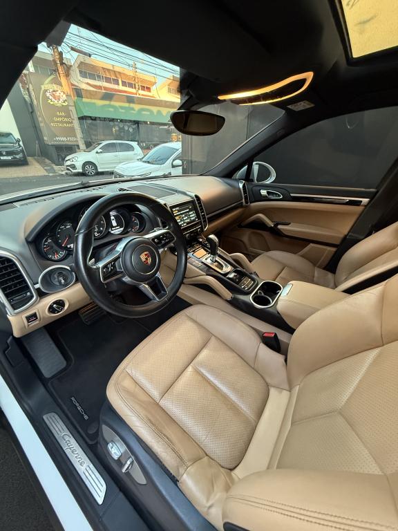 PORSCHE Cayenne - Foto