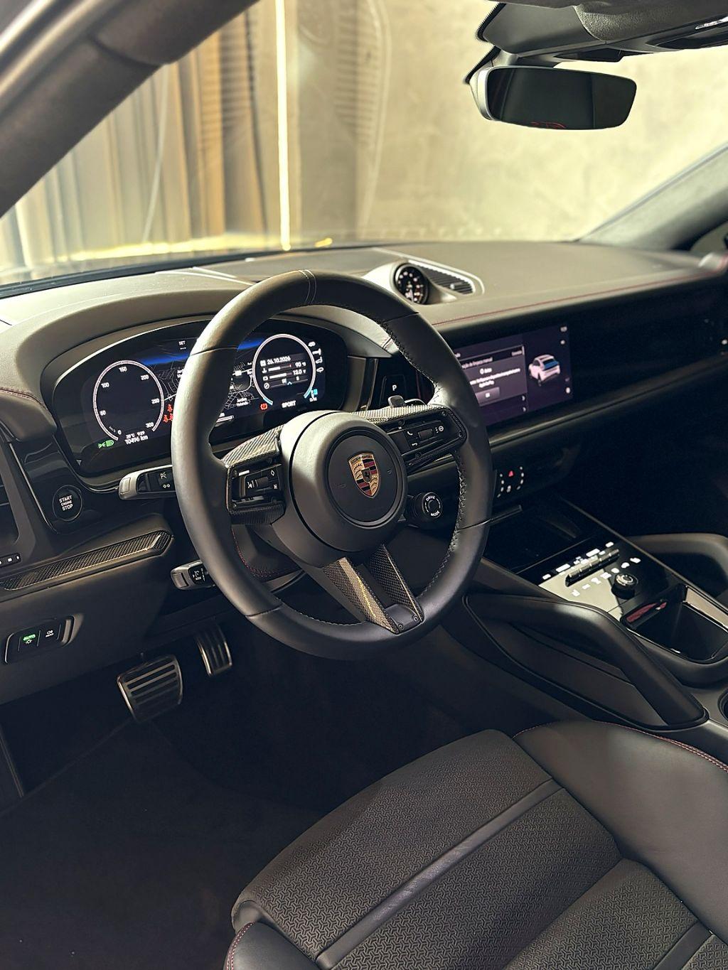 PORSCHE Cayenne - Foto
