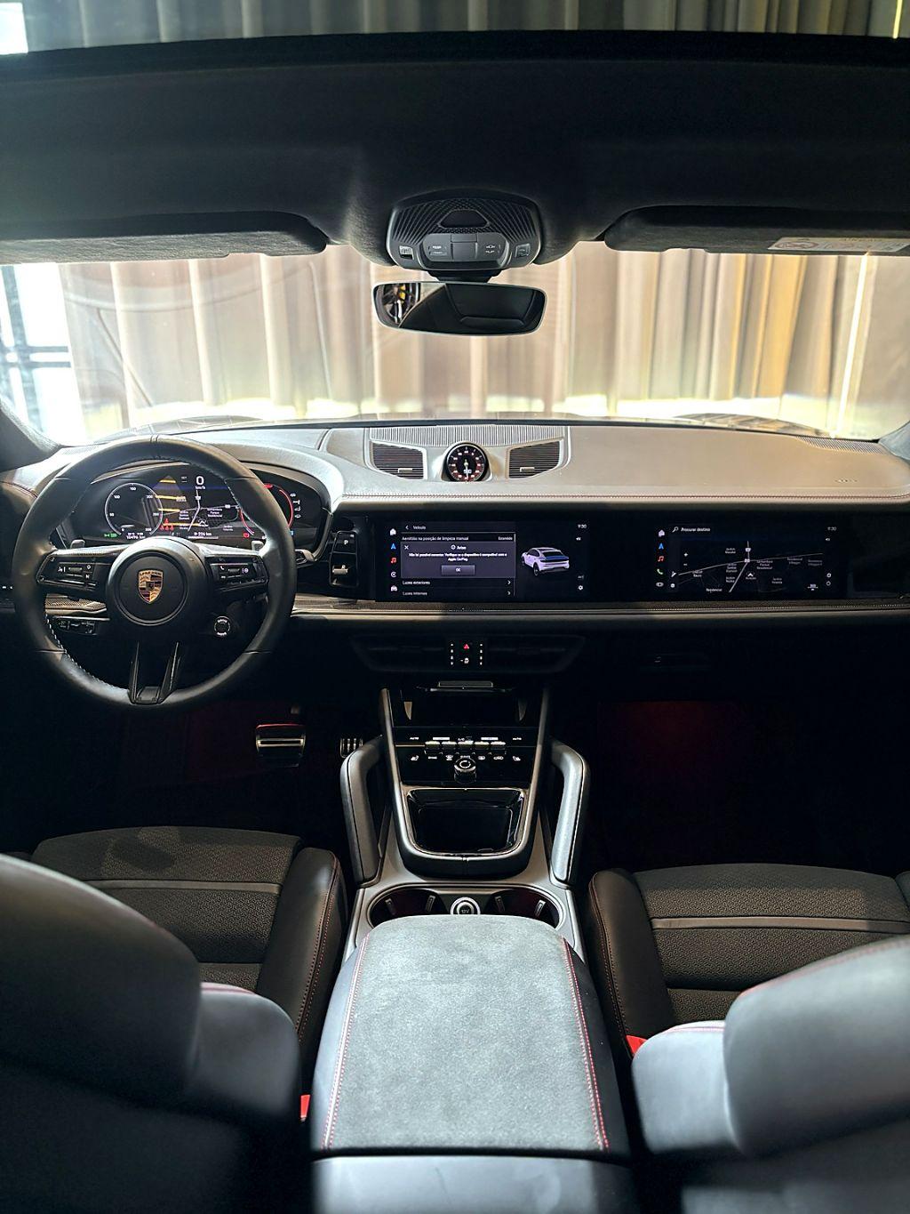 PORSCHE Cayenne - Foto