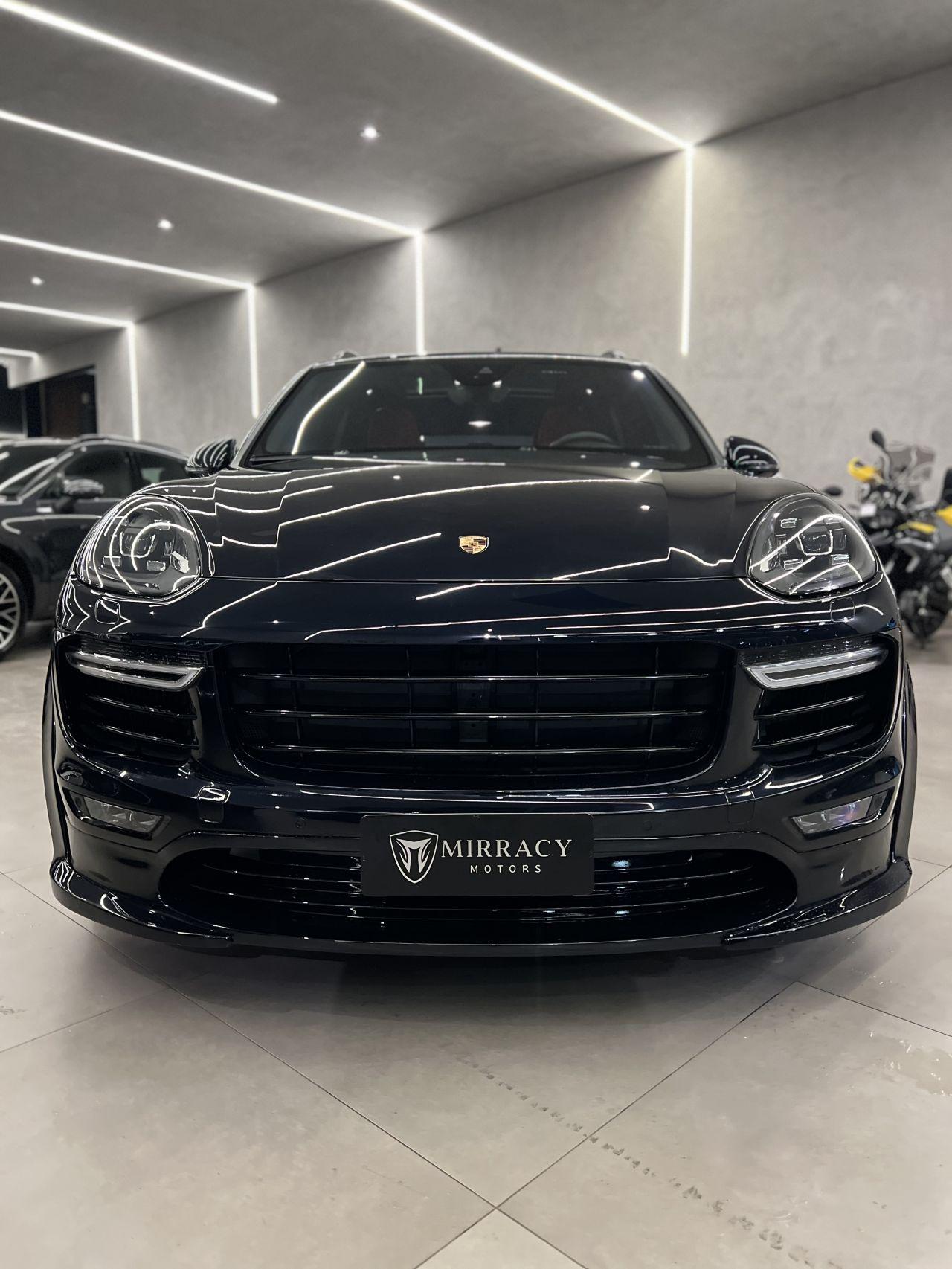 PORSCHE Cayenne - Foto