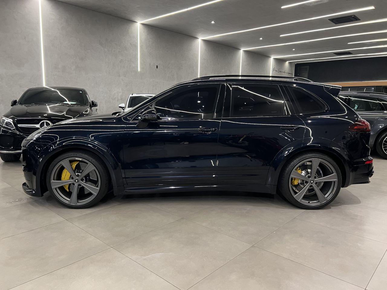 PORSCHE Cayenne - Foto