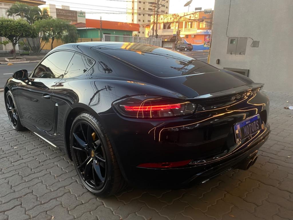 PORSCHE Cayman S - Foto