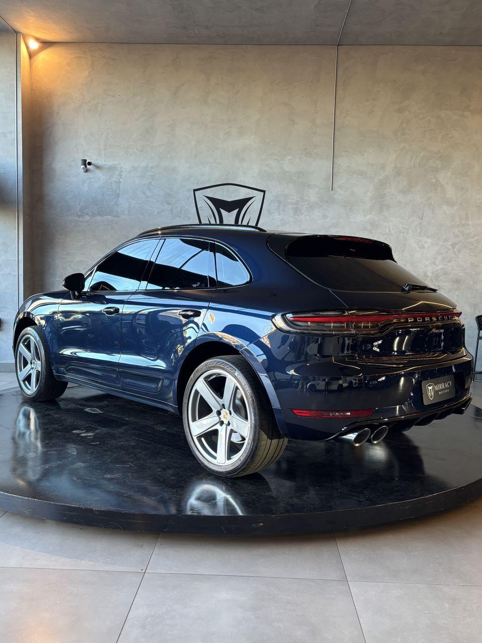 PORSCHE Macan - Foto