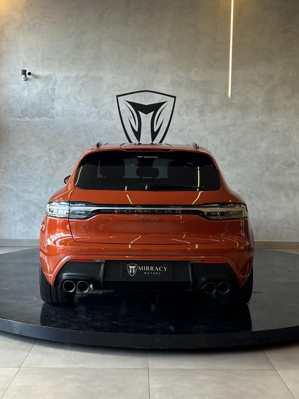 PORSCHE Macan - Foto