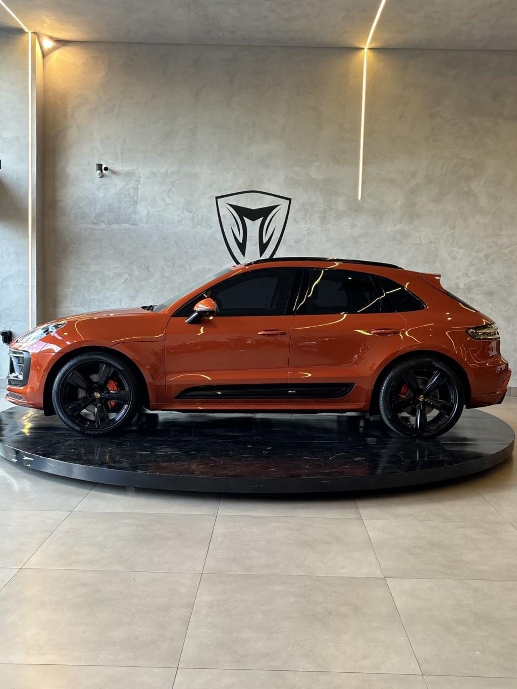 PORSCHE Macan - Foto