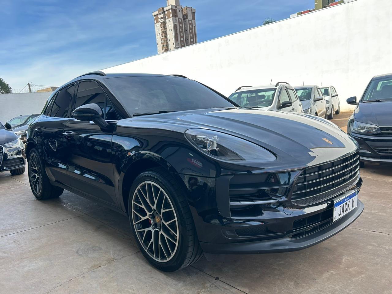 PORSCHE Macan - Foto