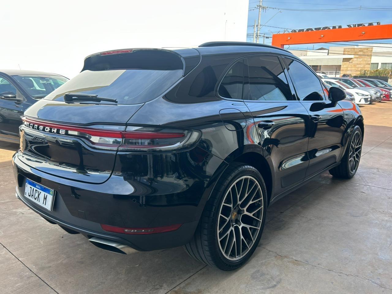 PORSCHE Macan - Foto