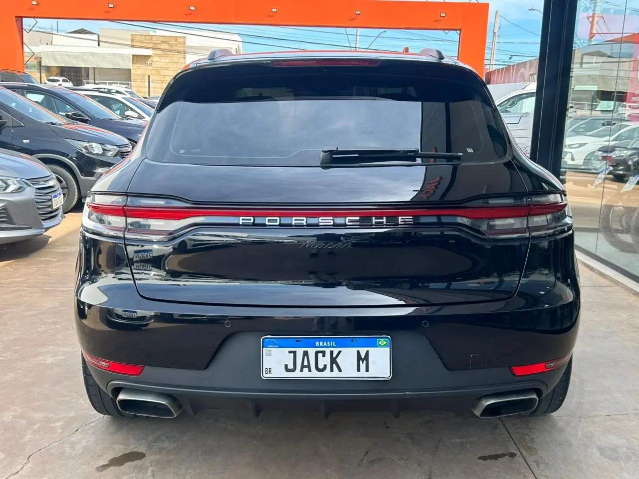 PORSCHE Macan - Foto