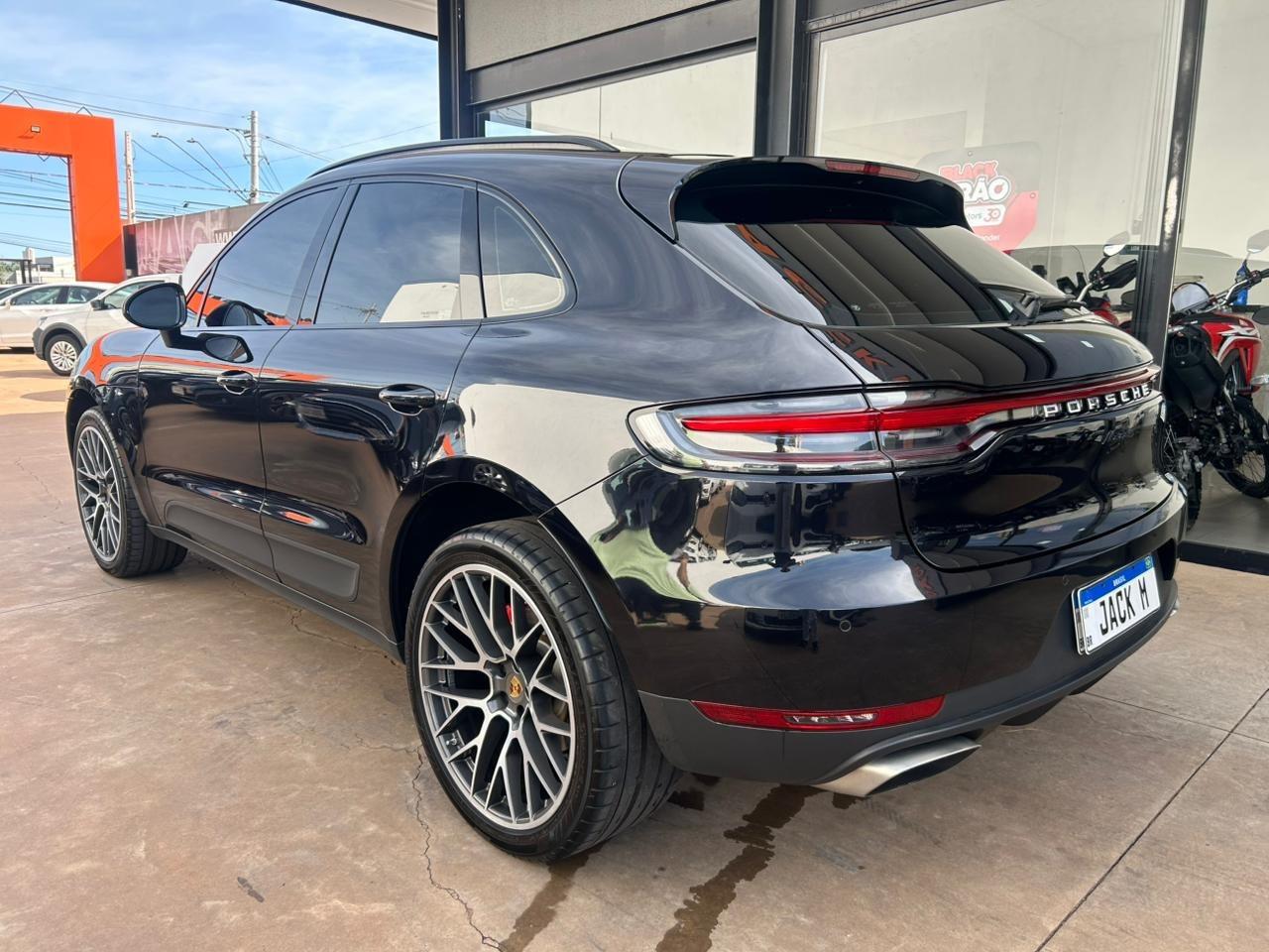 PORSCHE Macan - Foto