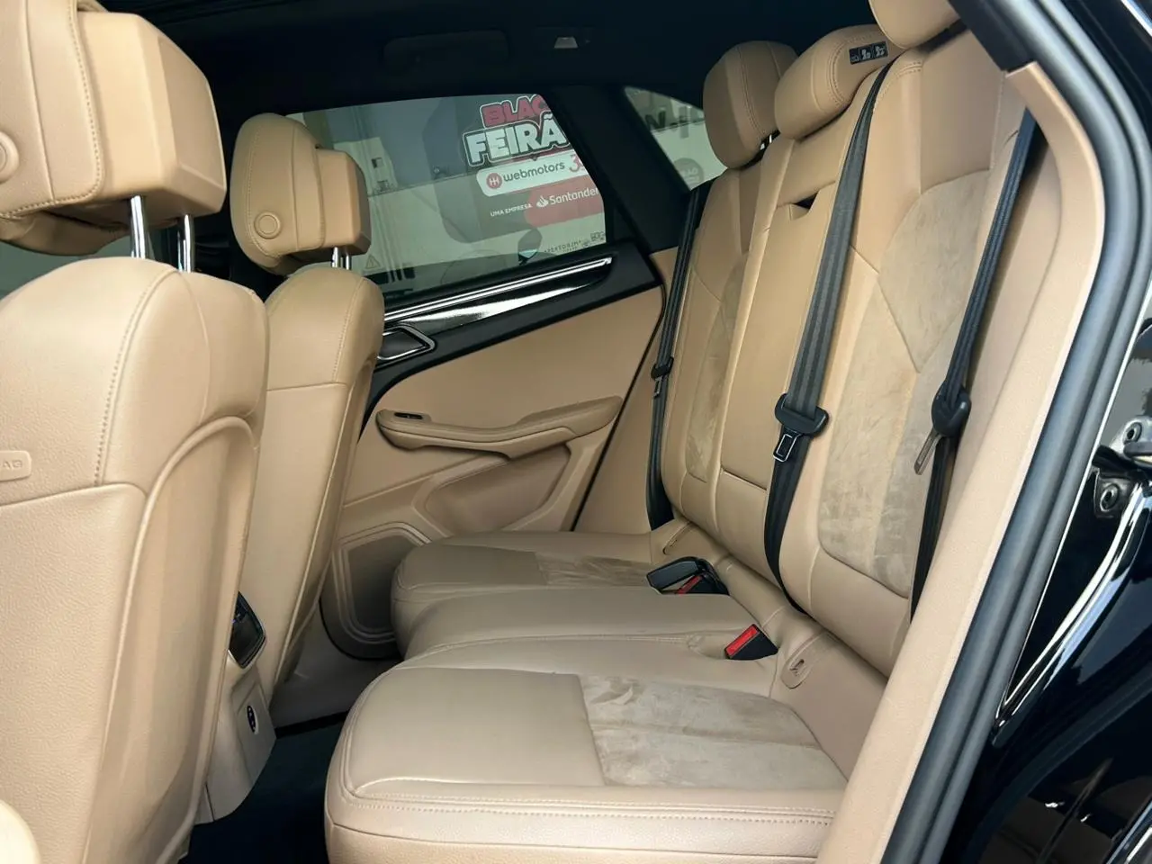 PORSCHE Macan - Foto