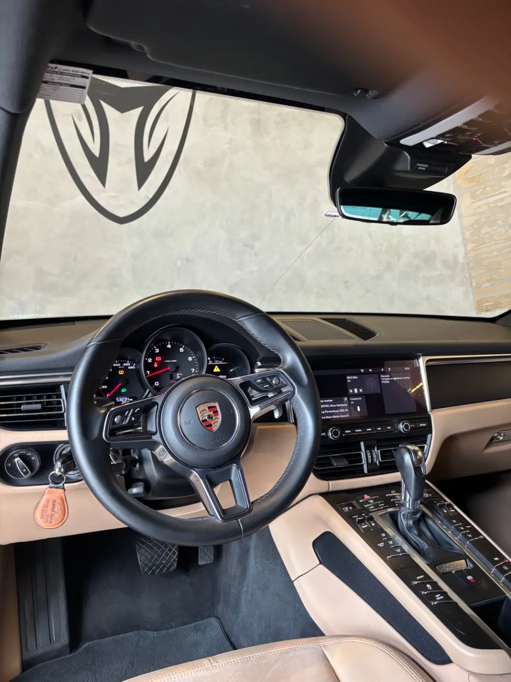 PORSCHE Macan - Foto