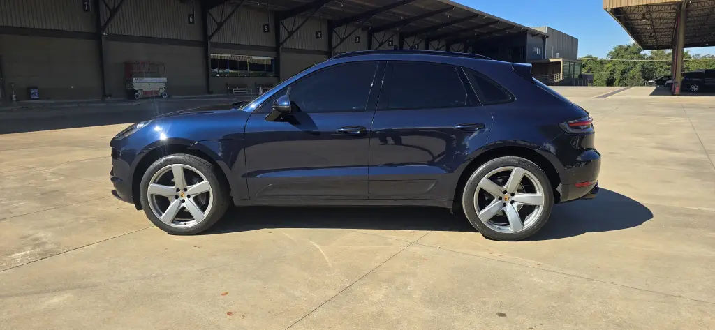 PORSCHE Macan - Foto