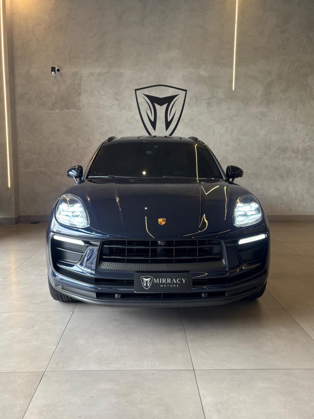 PORSCHE Macan - Foto