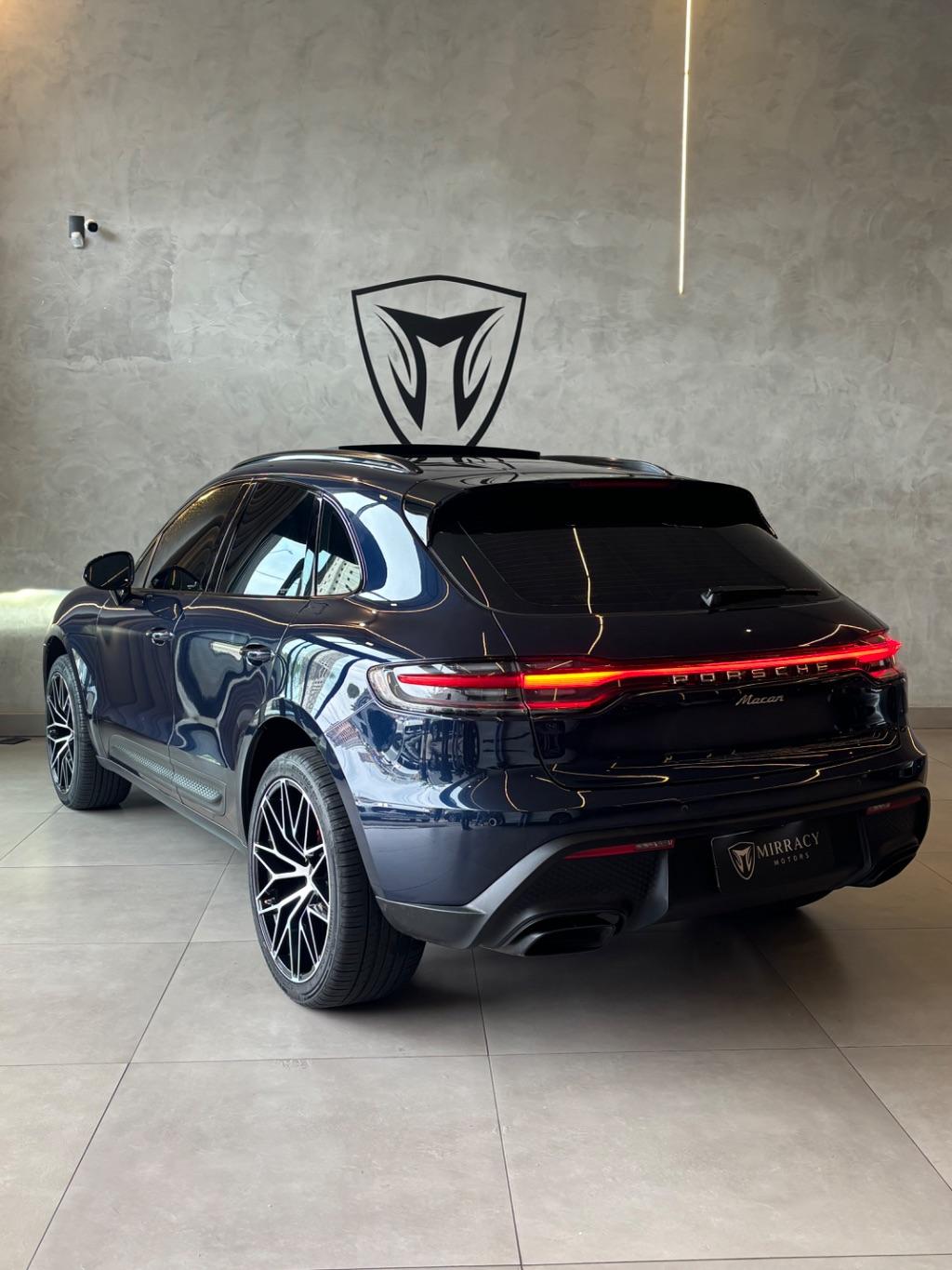 PORSCHE Macan - Foto