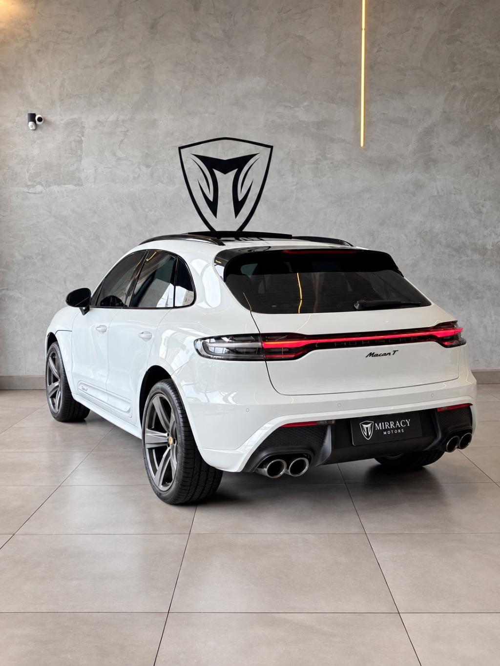 PORSCHE Macan - Foto