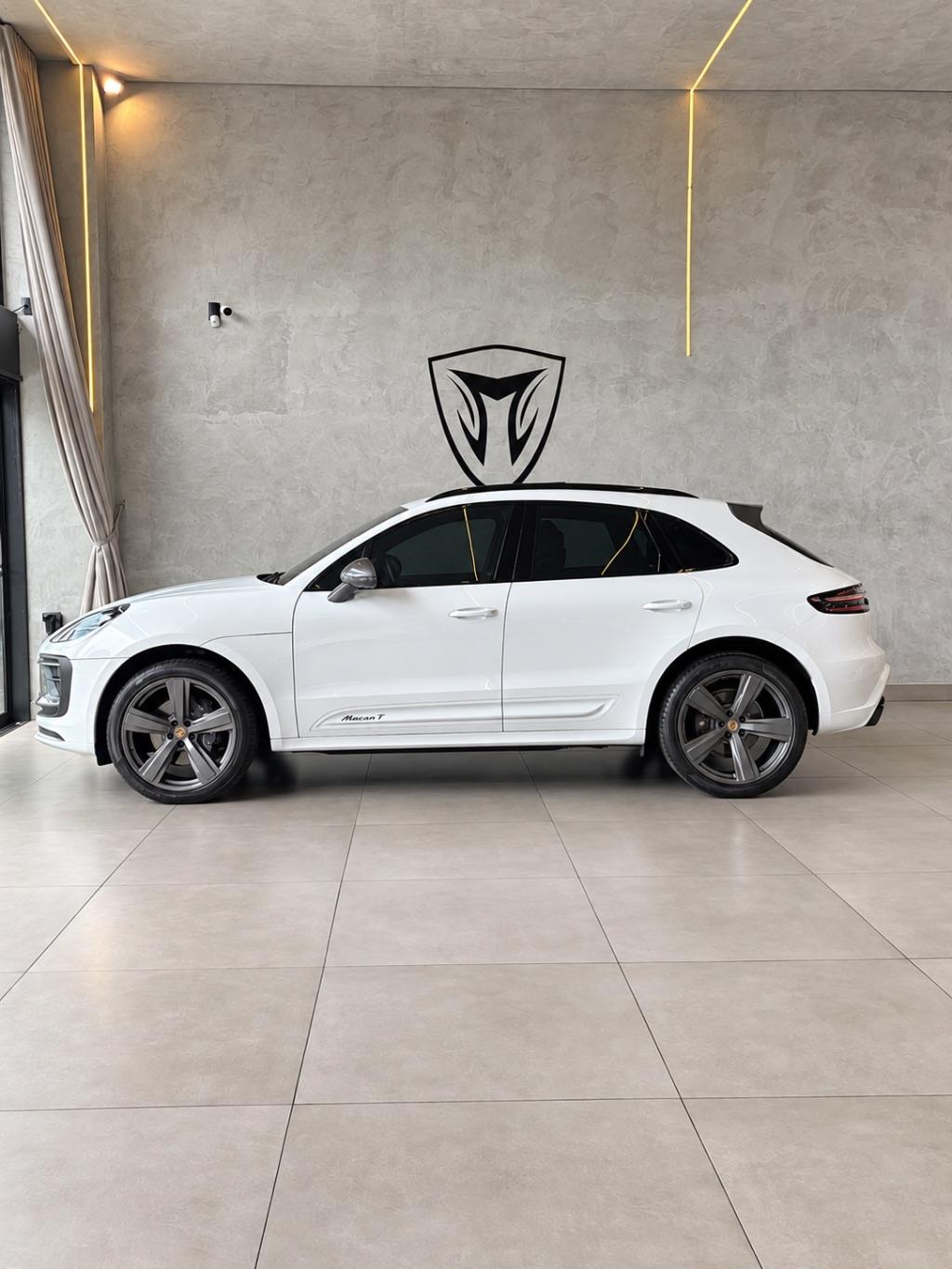 PORSCHE Macan - Foto