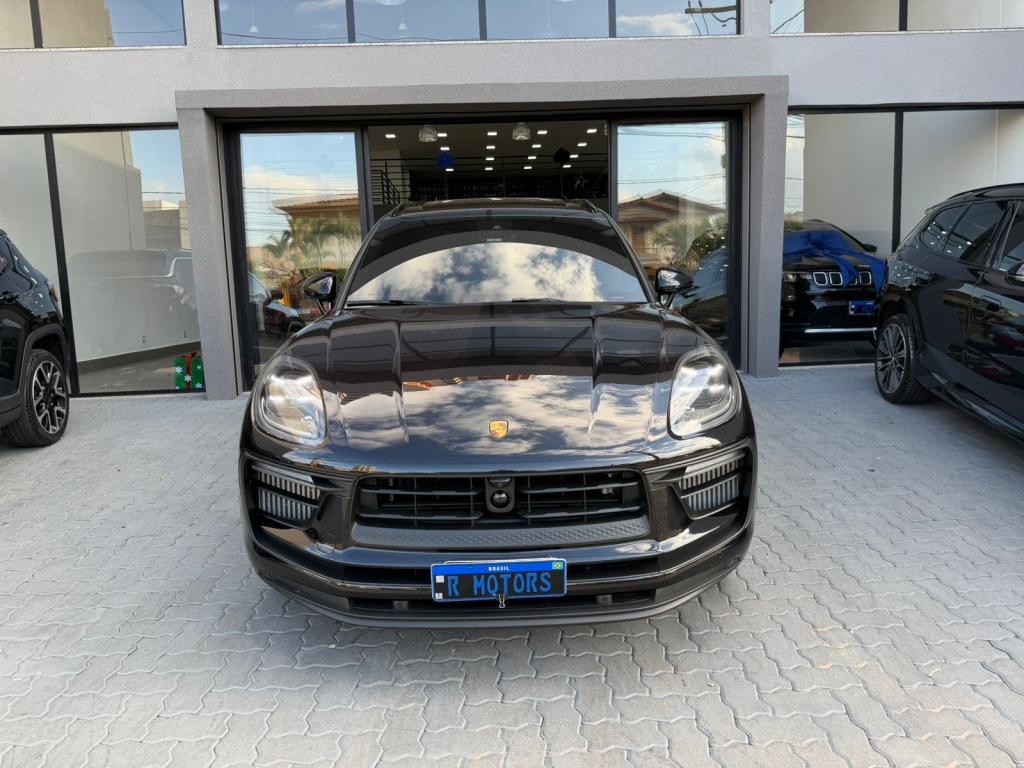 PORSCHE Macan - Foto