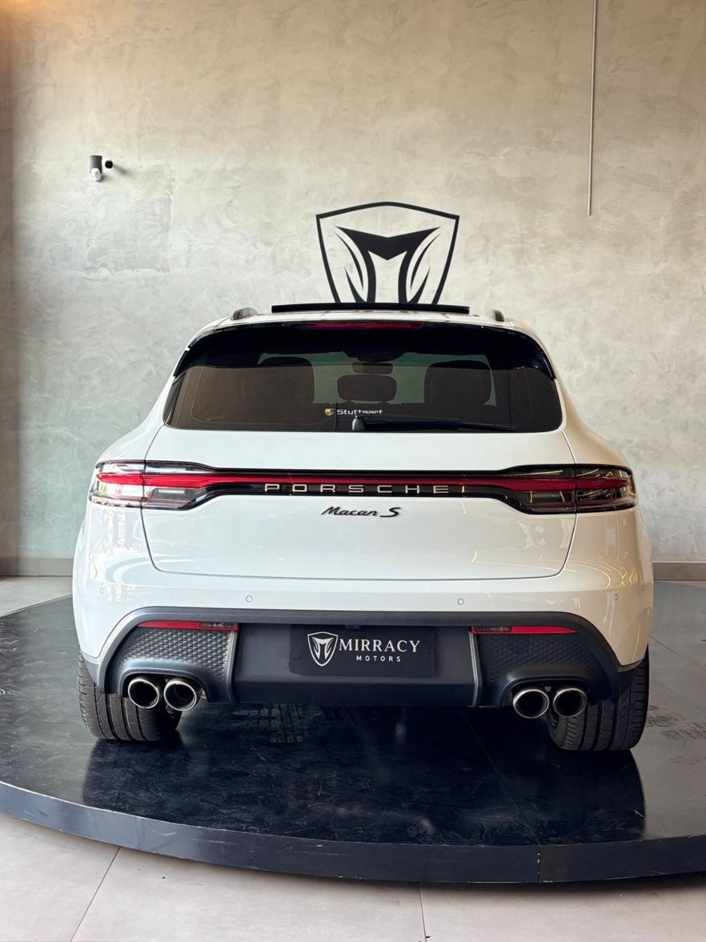 PORSCHE Macan - Foto