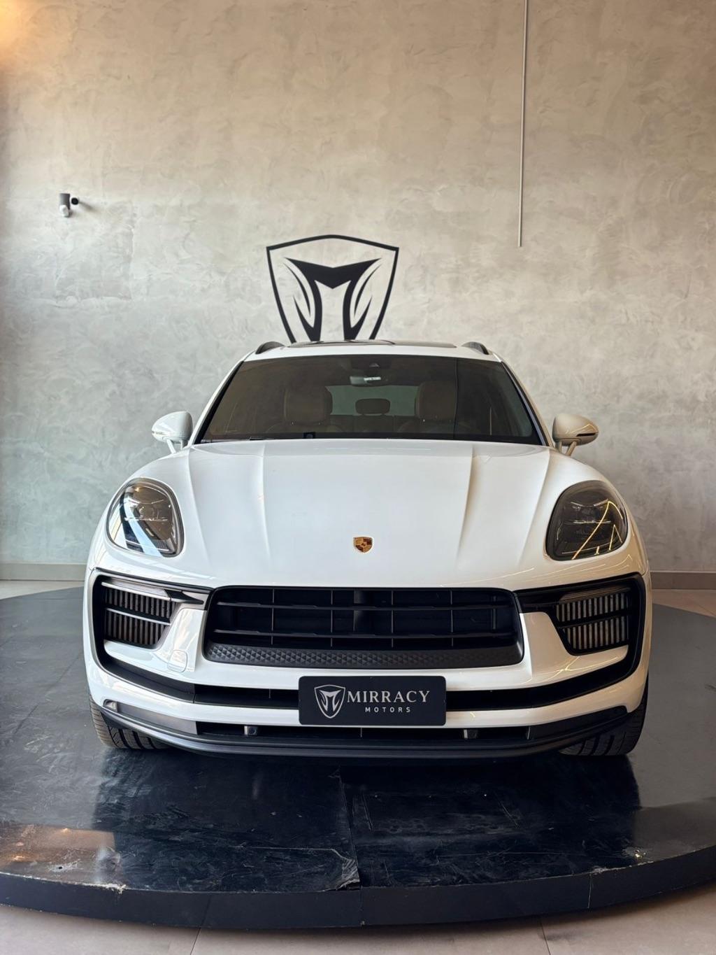 PORSCHE Macan - Foto