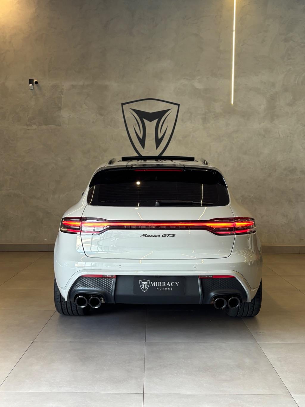 PORSCHE Macan - Foto