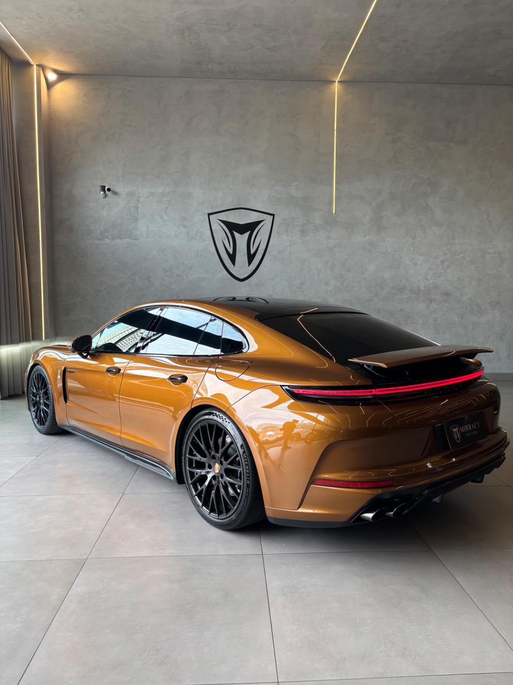 PORSCHE Panamera - Foto