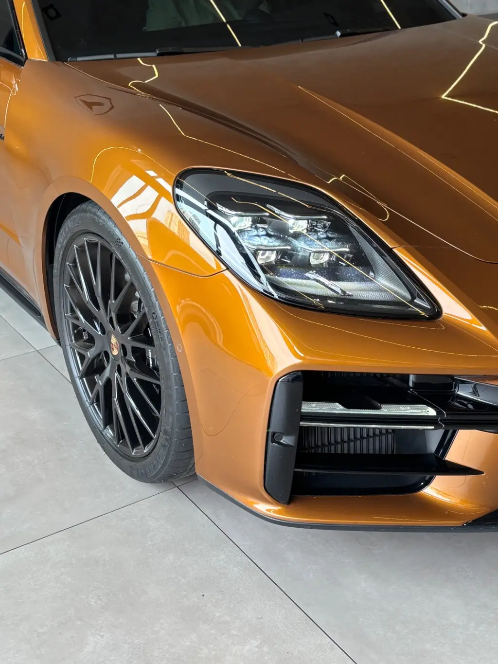 PORSCHE Panamera - Foto