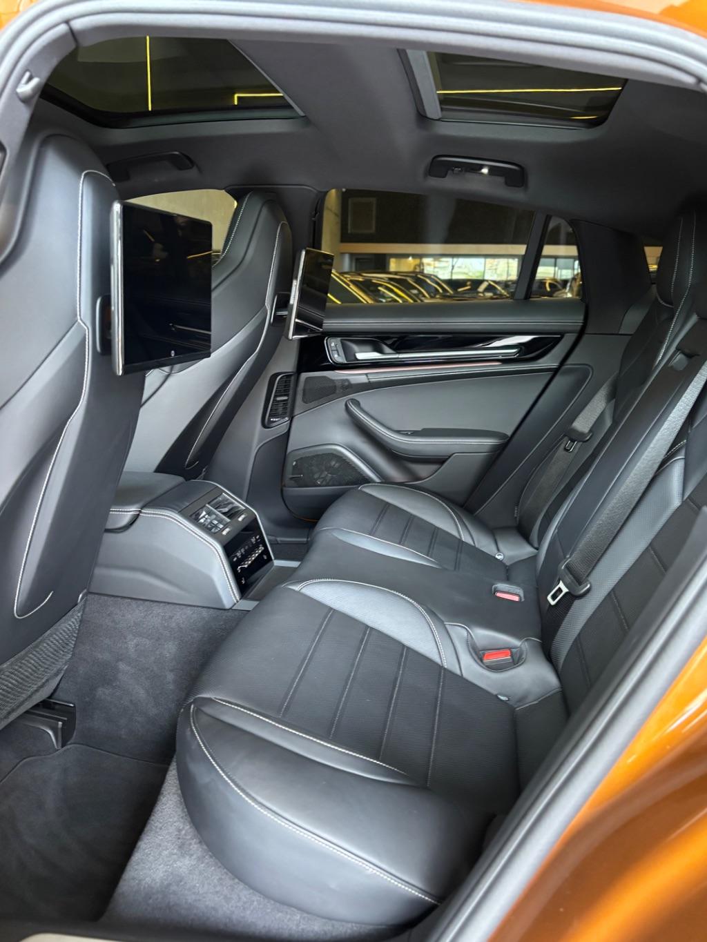 PORSCHE Panamera - Foto