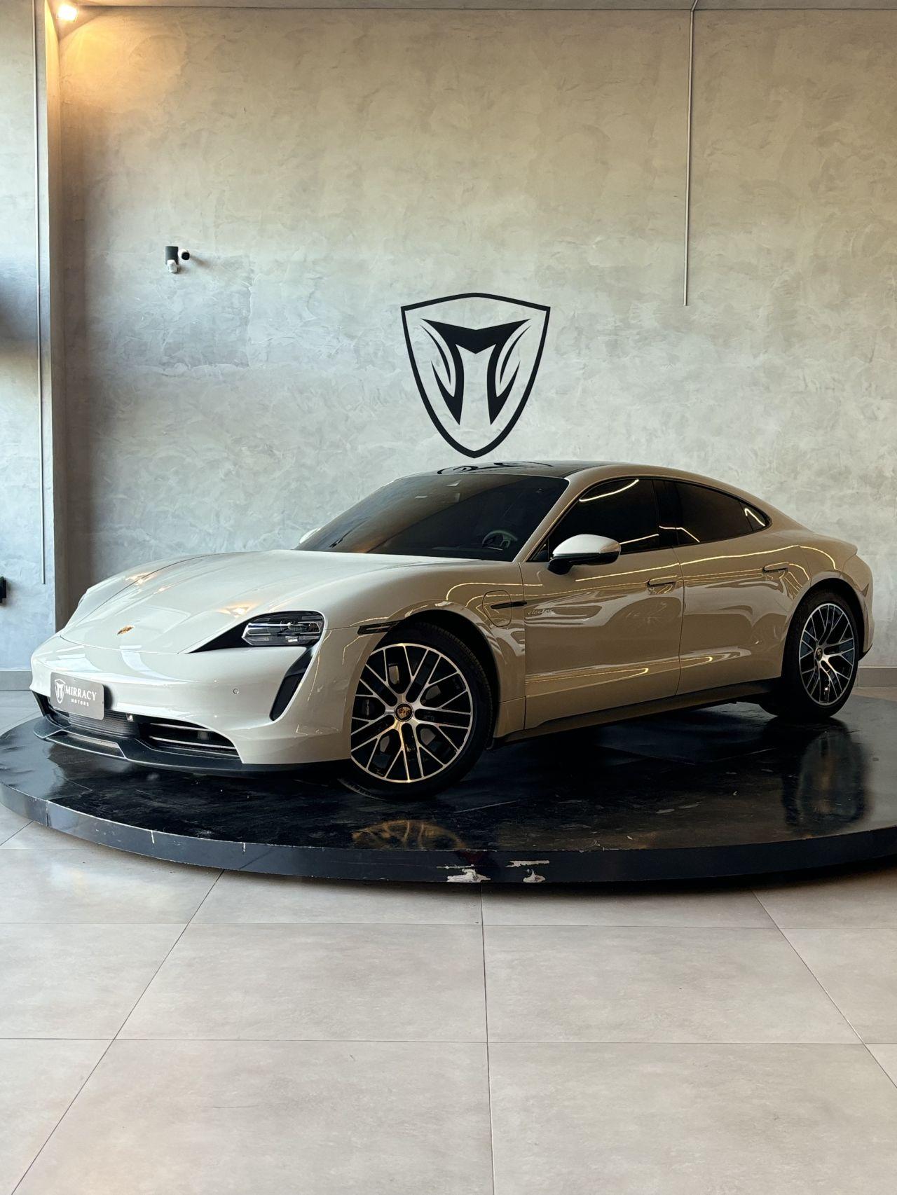 PORSCHE Taycan - Foto