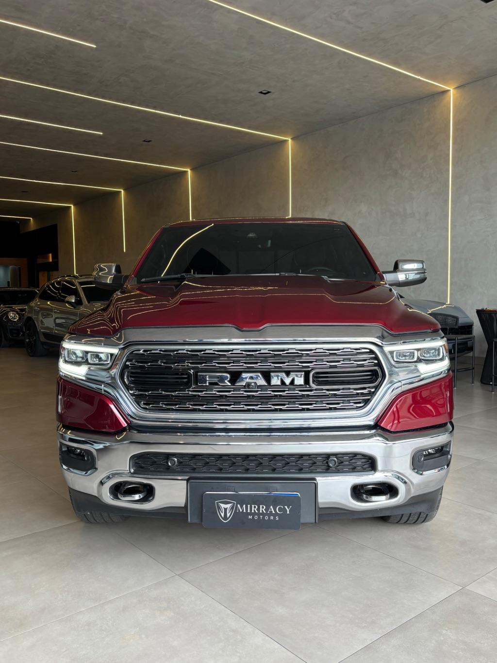 RAM 1500 - Foto