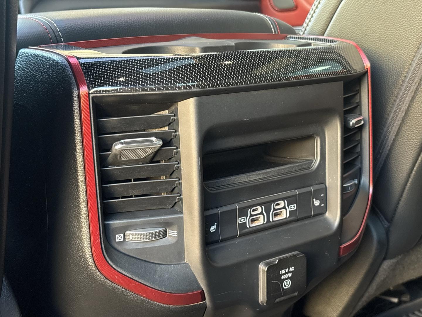 RAM 1500 - Foto