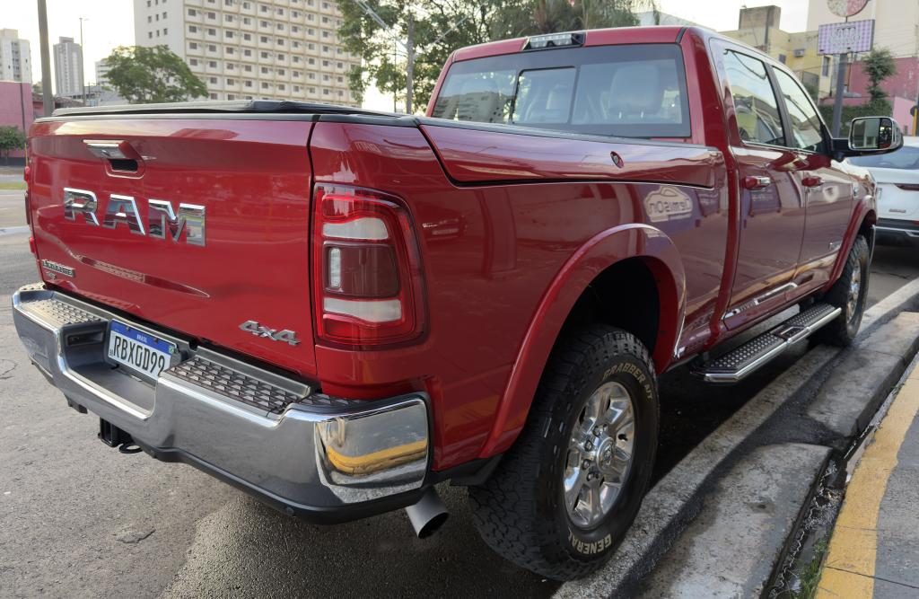 RAM 2500 - Foto