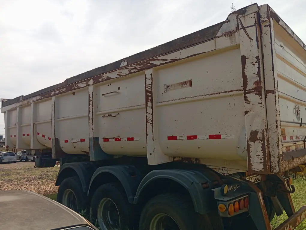 RANDON Graneleiro - Foto