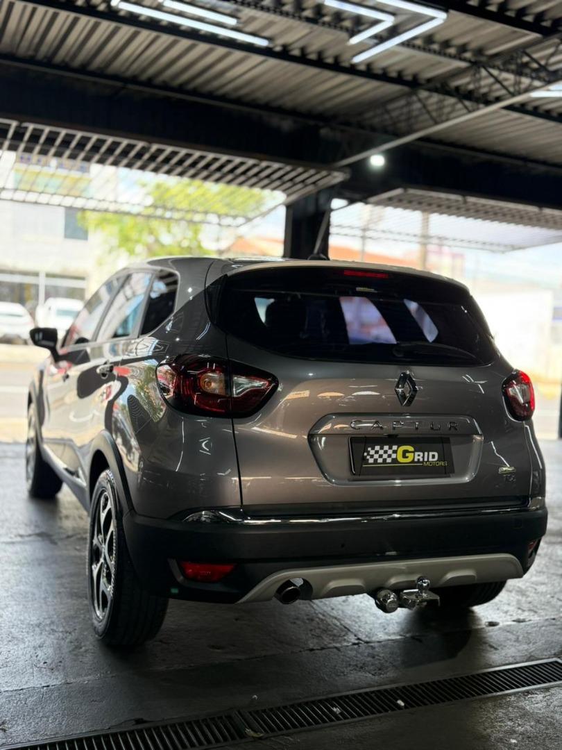 RENAULT Captur - Foto