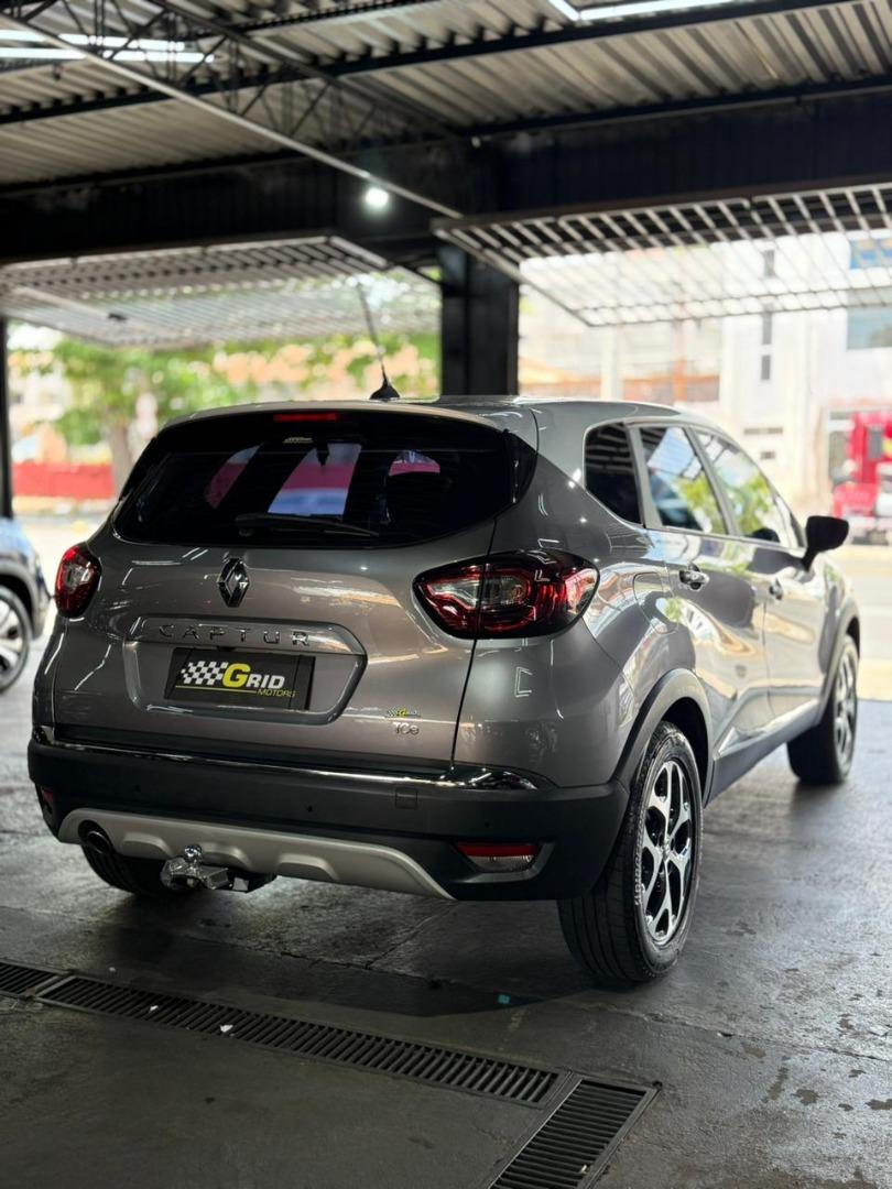 RENAULT Captur - Foto