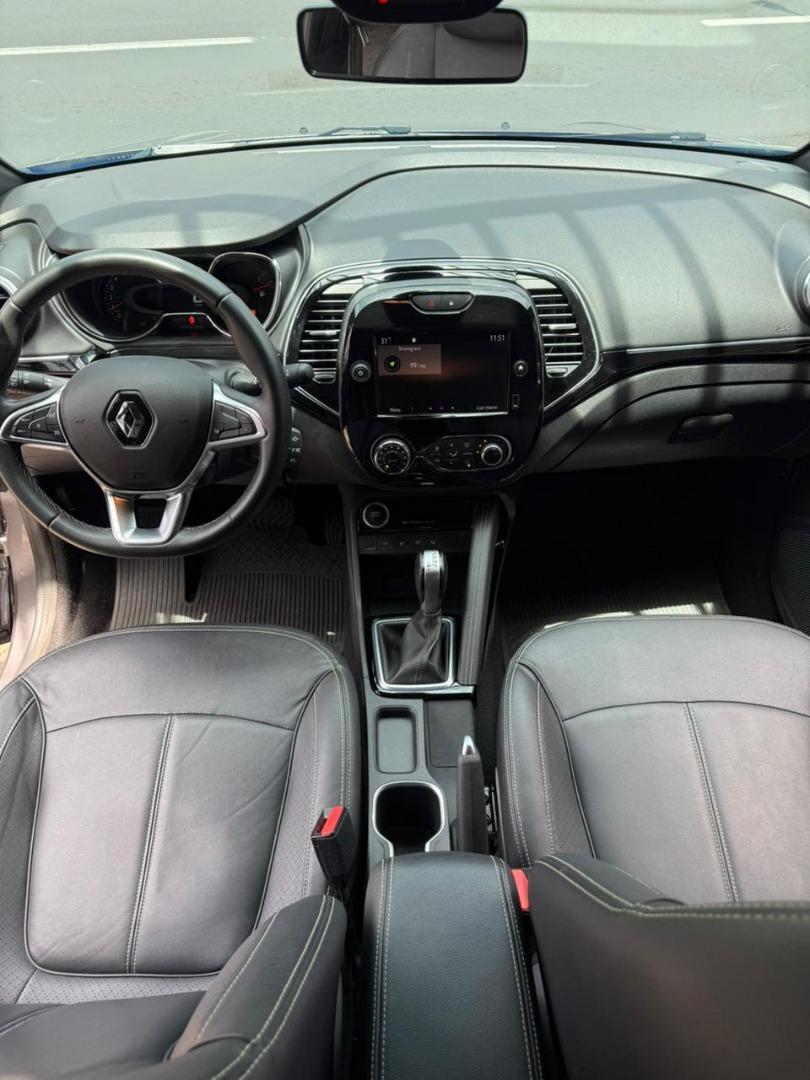 RENAULT Captur - Foto
